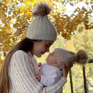 Meet your Posher, Tesi